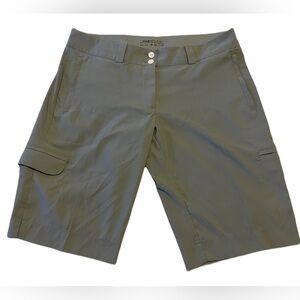 Nike golf dri fit shorts size 10 in grey. Great used condition
